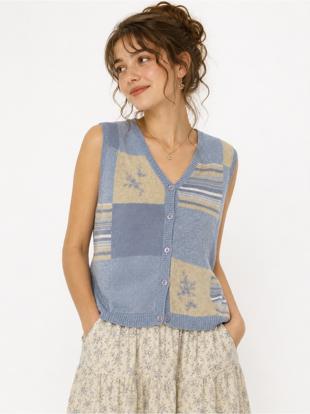 Vintage Grannycore Patchwork Sweater Vest Floral Embroidered Cottagecore Boho